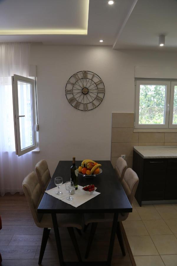 Garden House Apartment Trebinje Esterno foto